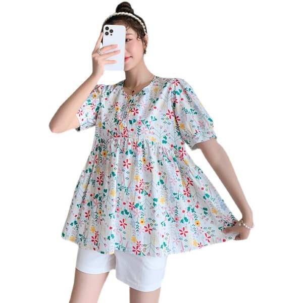 Разкроена туника с флорален десен за бременни