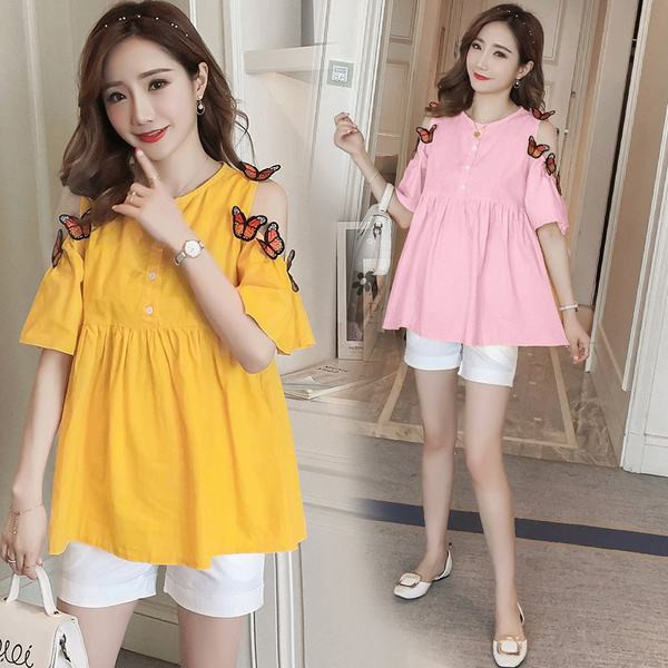 Дамска блуза с голи рамене и 3D елемент 