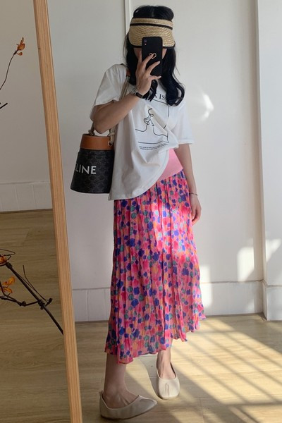 Дълга плисирана пола с флорален десен за бременни