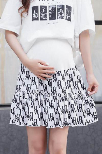 Къса лятна пола за бременни