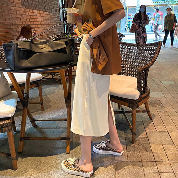 Ежедневна пола с ластик на талията и цепка за бременни