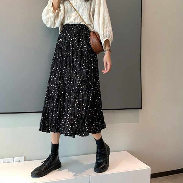 Разкроена дамска пола подходяща за бременни