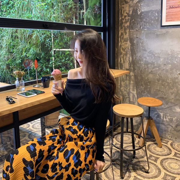 Ежедневна дамска пола с леопардов принт