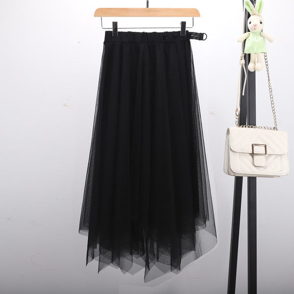 Madingas ilgas sijonas nėščioms moterims