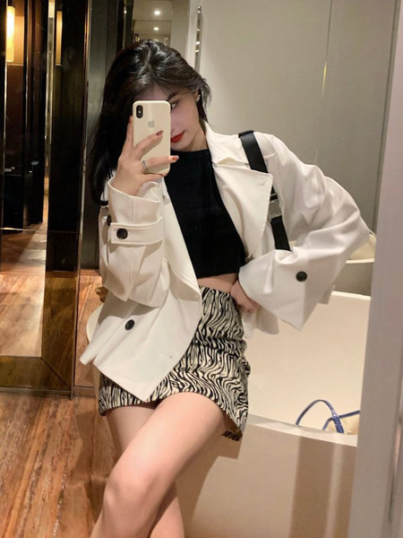 Стилна къса пола с животински принт за бременни 