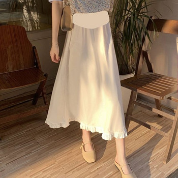 Разкроена дамска пола в бял цвят