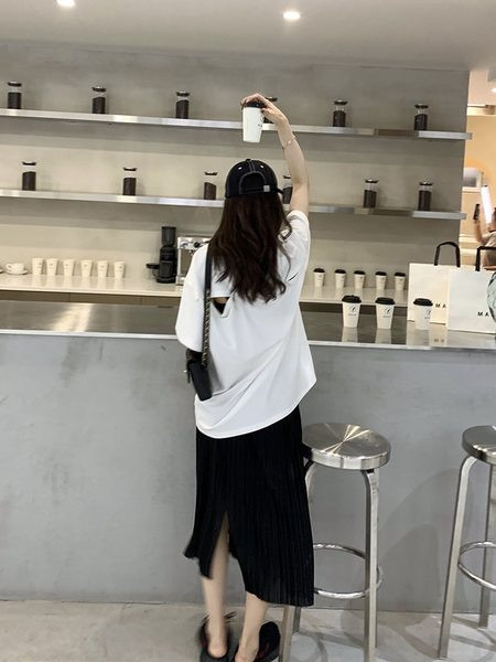 Нов модел дамска пола с висока талия