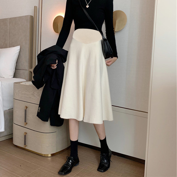 Нов модел пола с висока талия за бременни