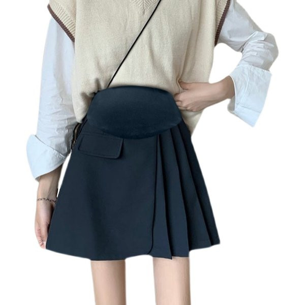 Къса плисирана пола подходяща за бременни