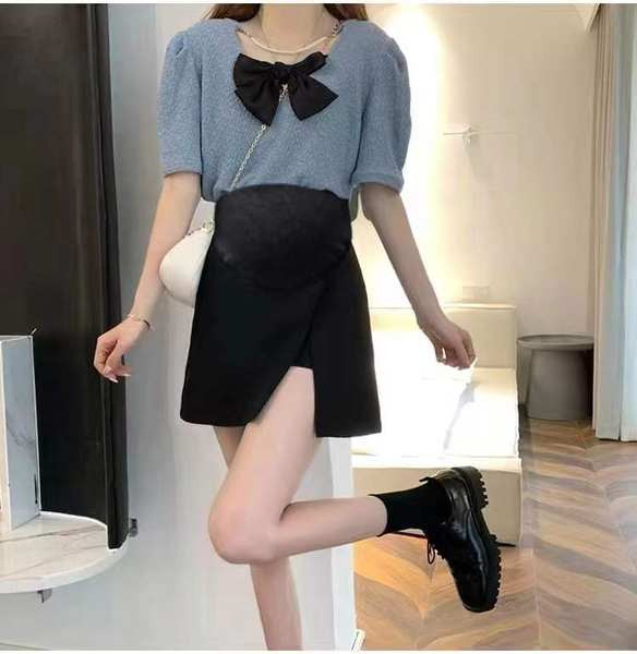 Prozirna trudnička suknja visokog struka s prorezom sa strane