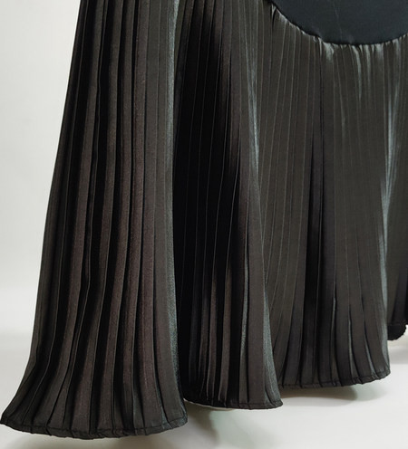 Нов модел дамска плисирана пола за бременни