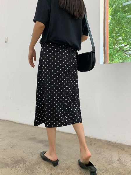 Ежедневна дамска пола на точки за бременни