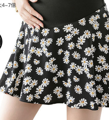 Skraćena kratka suknja s cvjetnim uzorkom za trudnice