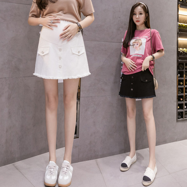 Къса дънкова пола с копчета за бременни