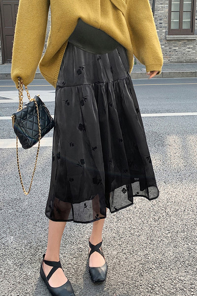 Пола за бременни с висока талия и апликация 