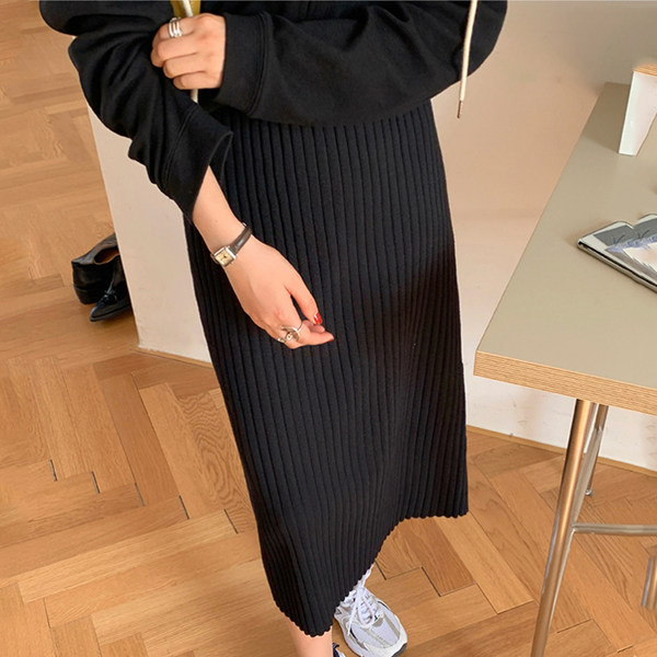 Пролетно-есенна плисирана пола за бременни