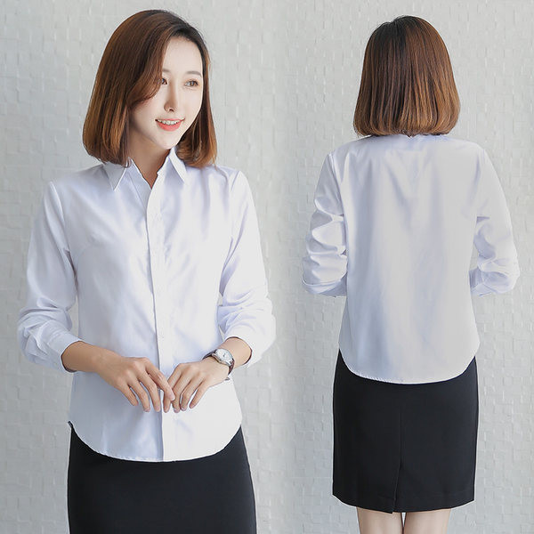 Γυναικείο πουκάμισο εγκυμοσύνης σε κλασικό σχέδιο - κοντό ή μακρυμάνικο