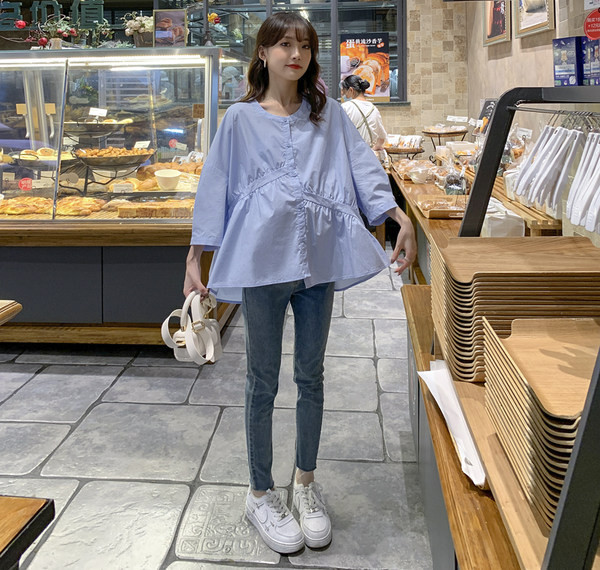 Ежедневна дамска риза с копчета за бременни