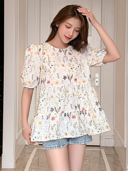 Καλοκαιρινό πουκάμισο για εγκύους με φλοράλ μοτίβα