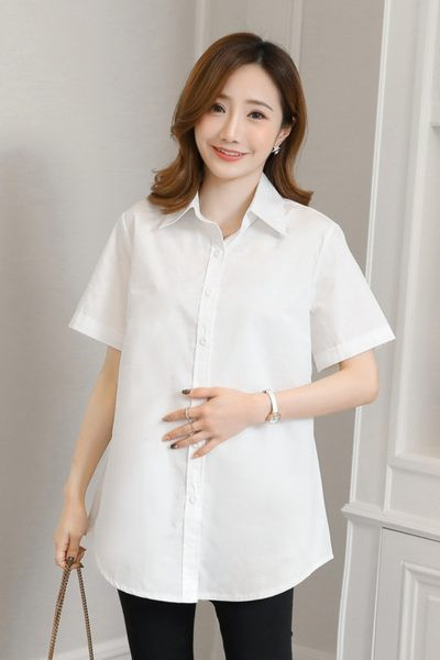 Модерна риза за бременни  с класическа яка и закопчаване с копчета 