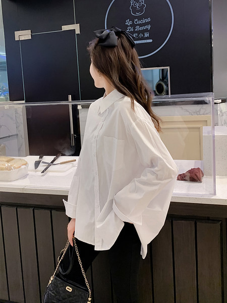 Широка дамска риза с класическа яка за бременни