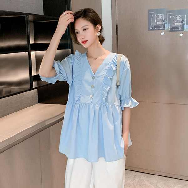 Μοντέρνο πουκάμισο εγκυμοσύνης με λαιμόκοψη σε V