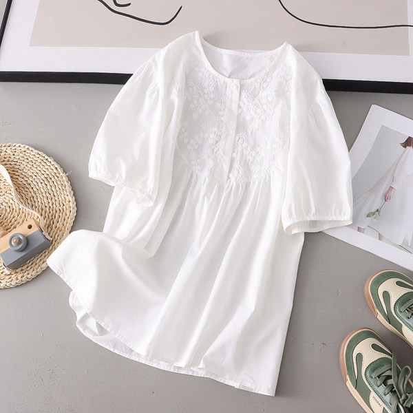 Ženska ljetna košulja s ovalnim izrezom za trudnice - bijela boja