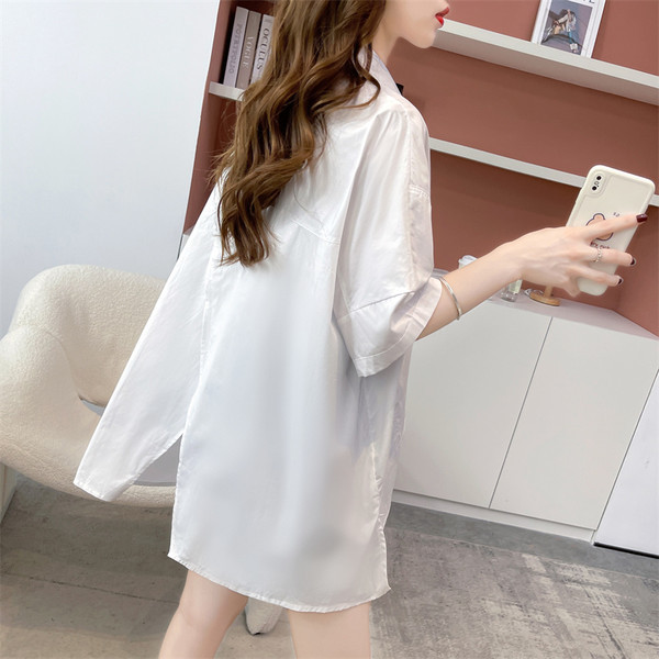 Φαρδύ ασύμμετρο πουκάμισο κατάλληλο για εγκύους