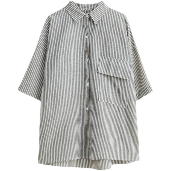 Široka košulja na pruge pogodna za trudnice