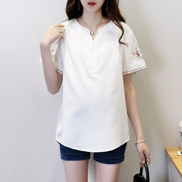 Κομψό πουκάμισο εγκυμοσύνης με κέντημα