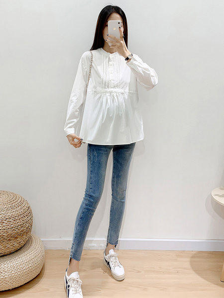 Jednobojna ženska košulja za trudnice s niskim ovratnikom