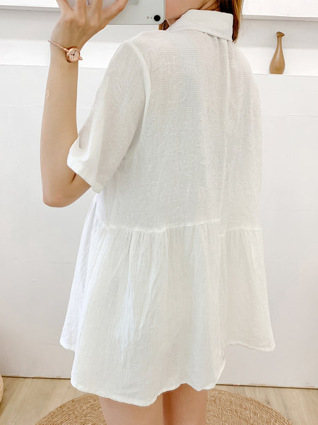 Ležerna ženska trudnička košulja s klasičnim ovratnikom