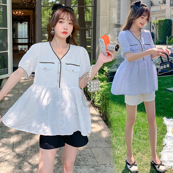 Skraćena košulja s ukrasnim gumbima za trudnice