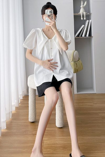 Модерна риза за бременни с V-образно деколте и закопчаване с копчета 