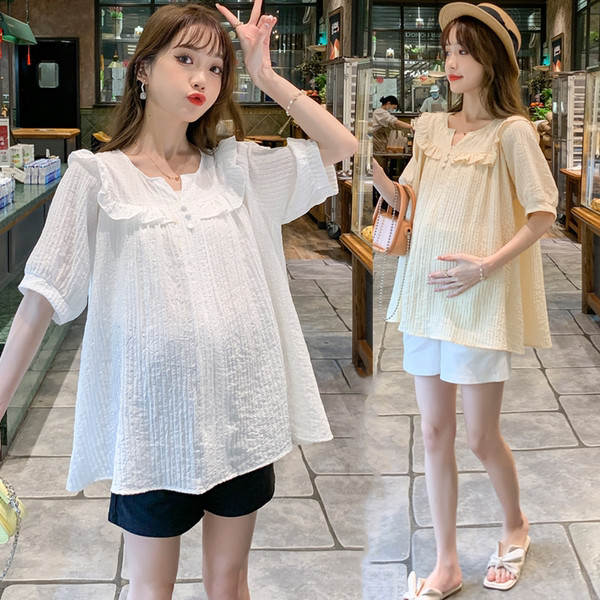 Skraćena trudnička majica s volanima