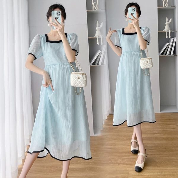 Duga ležerna haljina za trudnice s četvrtastim izrezom