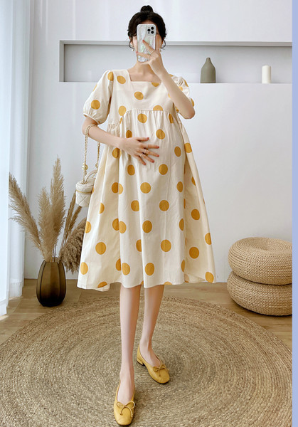 Ženska haljina s četvrtastim izrezom za trudnice