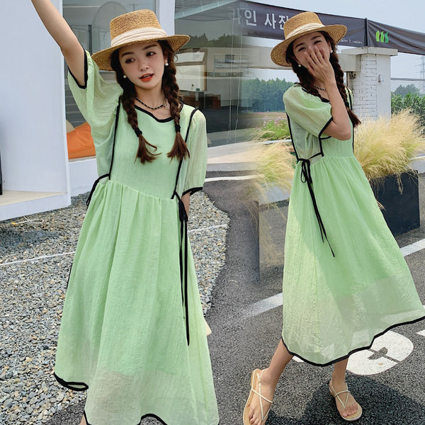 Ležerna duga haljina za trudnice na vezanje