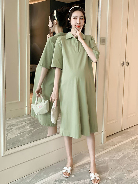 Dugačka pamučna trudnička haljina s klasičnim ovratnikom i gumbima