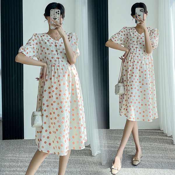 Široka trudnička haljina na točkice