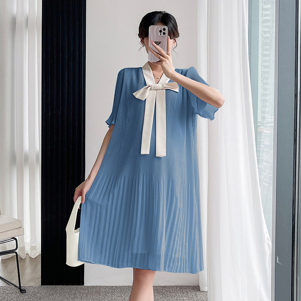 Nyári sifon kismama ruha rövid ujjú szalaggal