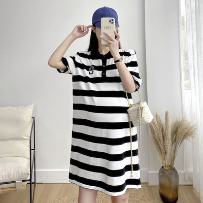 Καλοκαιρινό ριγέ φόρεμα εγκυμοσύνης