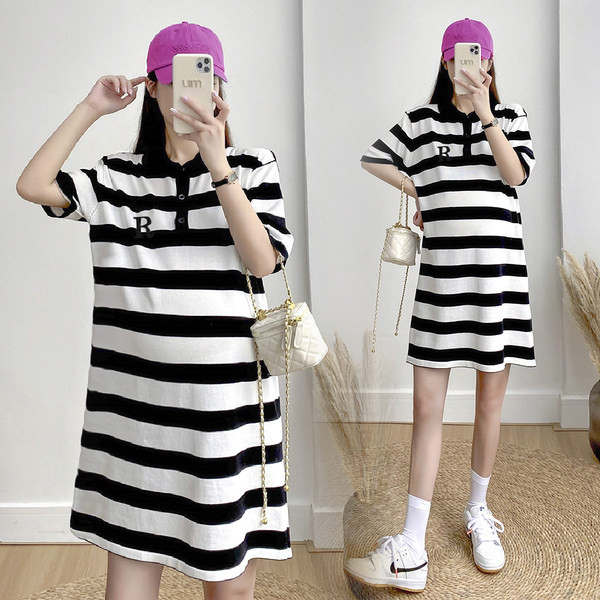 Καλοκαιρινό ριγέ φόρεμα εγκυμοσύνης