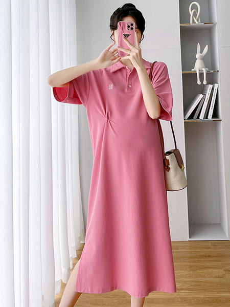 Ühevärviline naiste lühikeste varrukatega raseduskleit