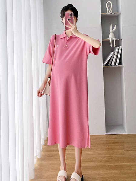 Ühevärviline naiste lühikeste varrukatega raseduskleit