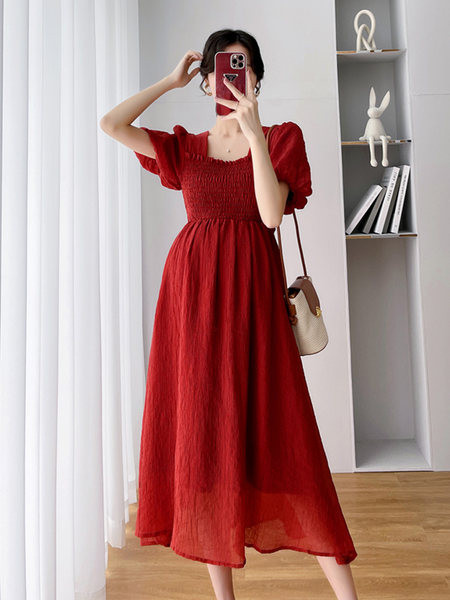 Ljetna haljina za trudnice s četvrtastim izrezom i kratkim rukavima