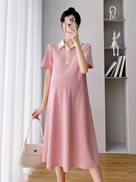 Ležerna široka haljina s klasičnim ovratnikom i gumbima