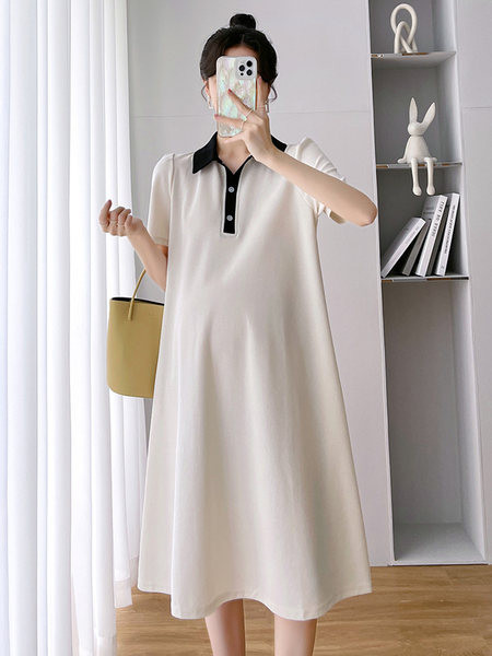 Ležerna široka haljina s klasičnim ovratnikom i gumbima