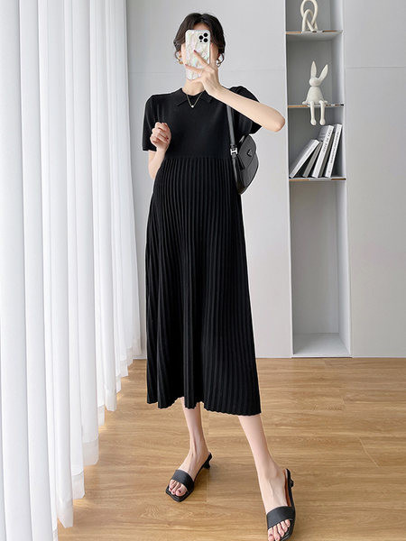 Rochie de Maternitate cu guler clasic plisat