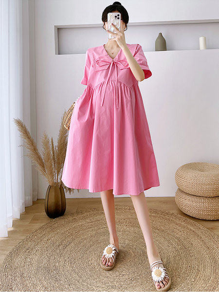 Trudnička haljina besplatnog uzorka s vrpcom